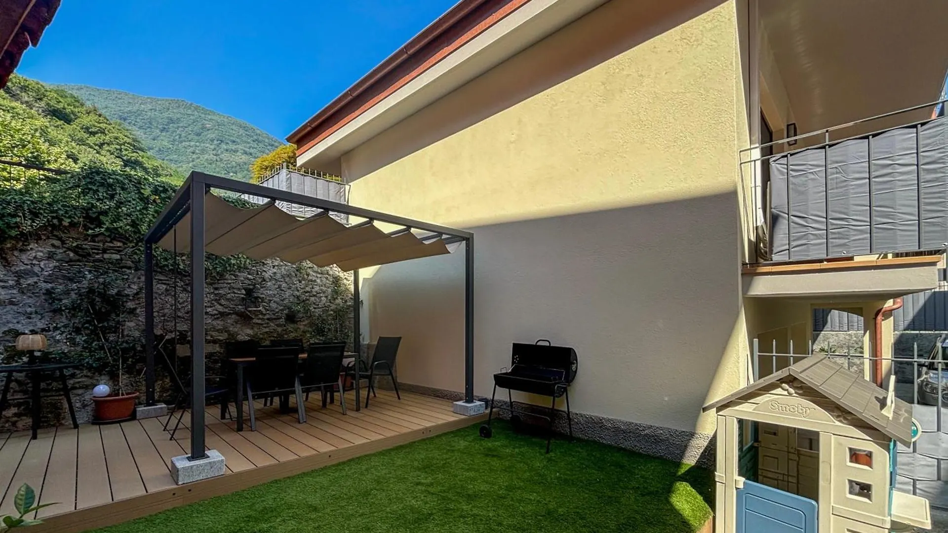 Villa Perla Rossa A Due Passi Dal Lago Pianello Del Lario