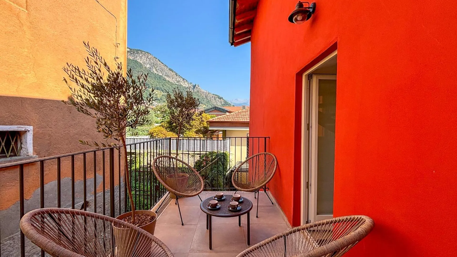 Villa Perla Rossa A Due Passi Dal Lago Pianello Del Lario