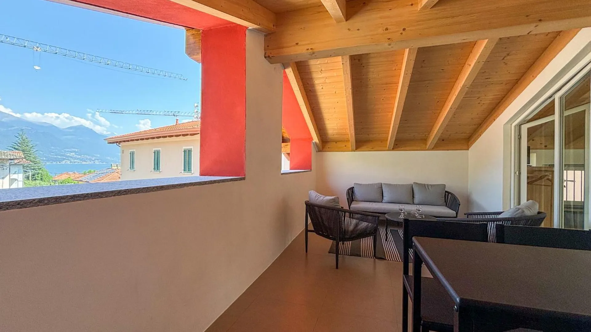 Villa Perla Rossa A Due Passi Dal Lago Pianello Del Lario
