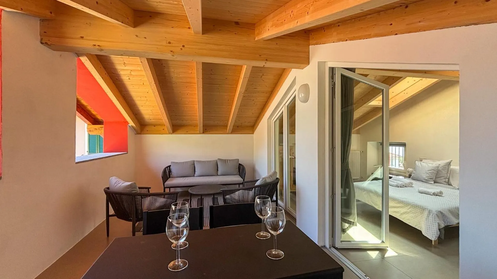 Villa Perla Rossa A Due Passi Dal Lago Pianello Del Lario